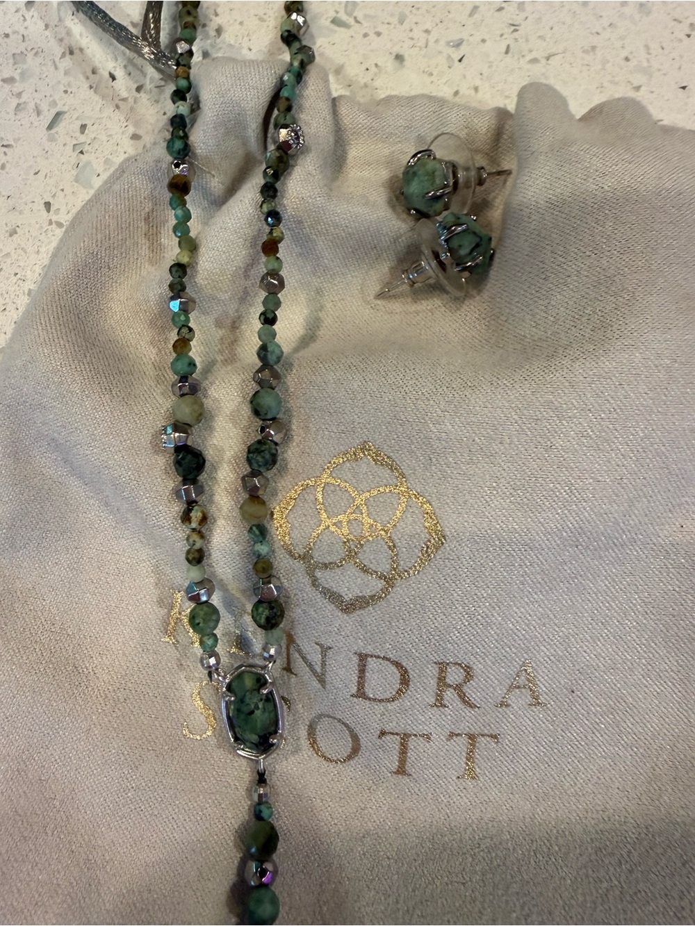 NECKLACE/EARRING SET. KENDRA SCOTT Beaded Y-Necklace - Women Jewelry. NEVER WORN